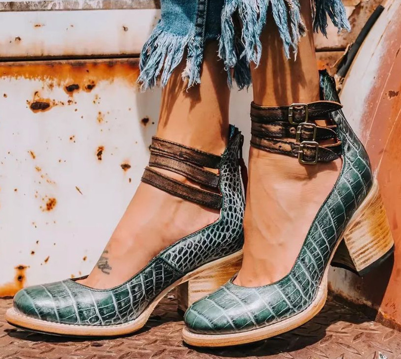 Comfortable Women's Ankle Strap Leather Shoes